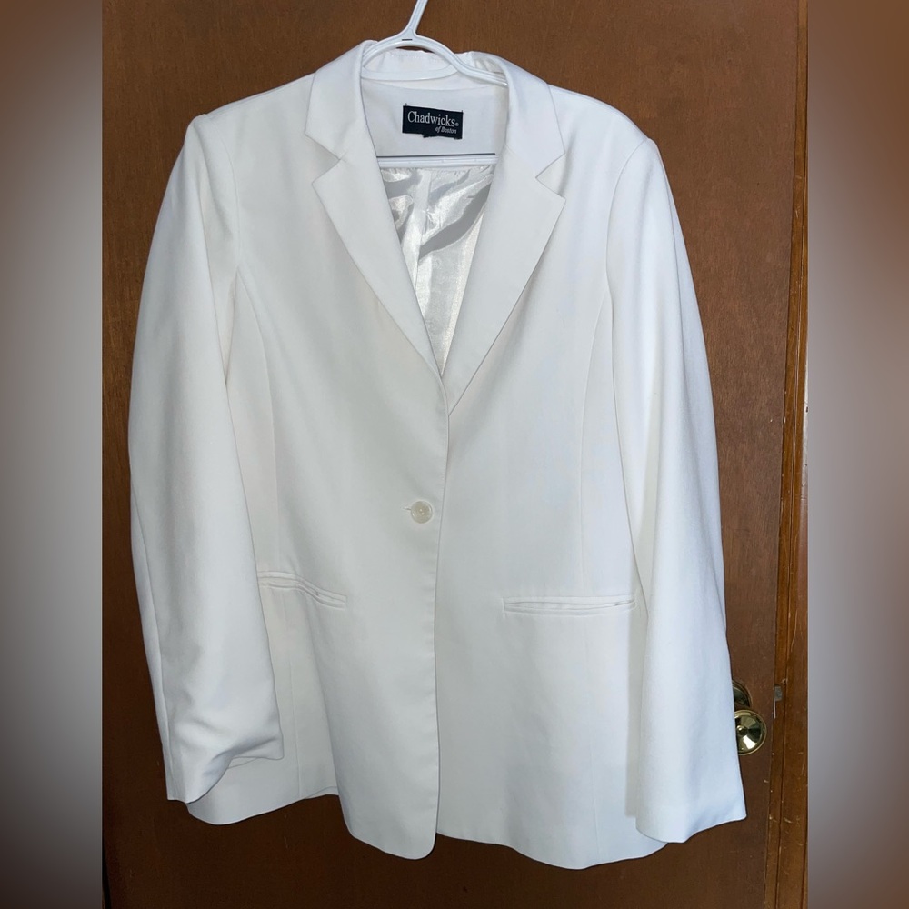 White Blazer (Chadwicks)